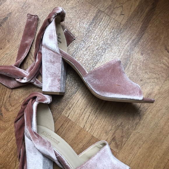 Catherine Catherine Malandrino Velvet Chunky Heels - Picture 5 of 8